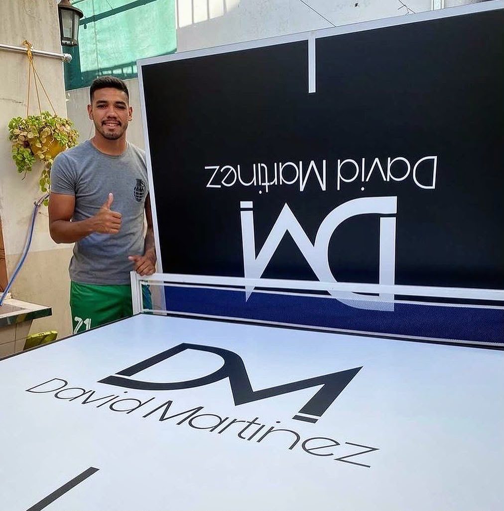 Mesa personalizada para David Martínez
